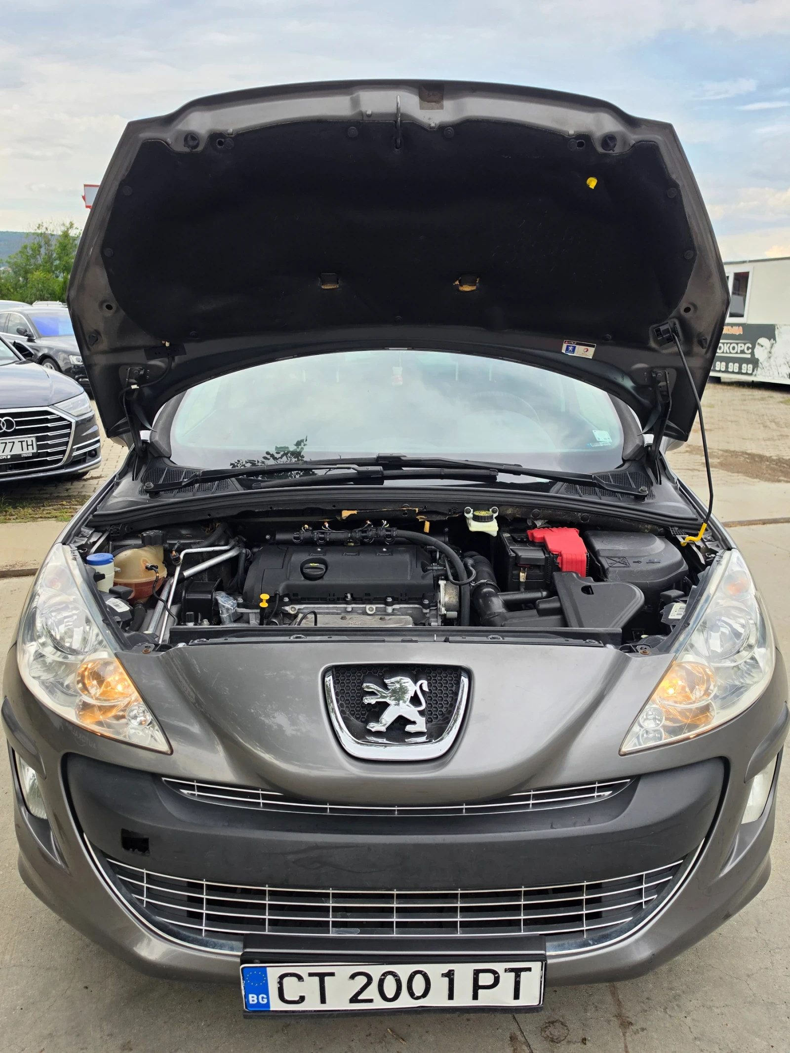 Peugeot 308 1.6i* Газ инж., снимка 12 - Автомобили и джипове - 55455577
