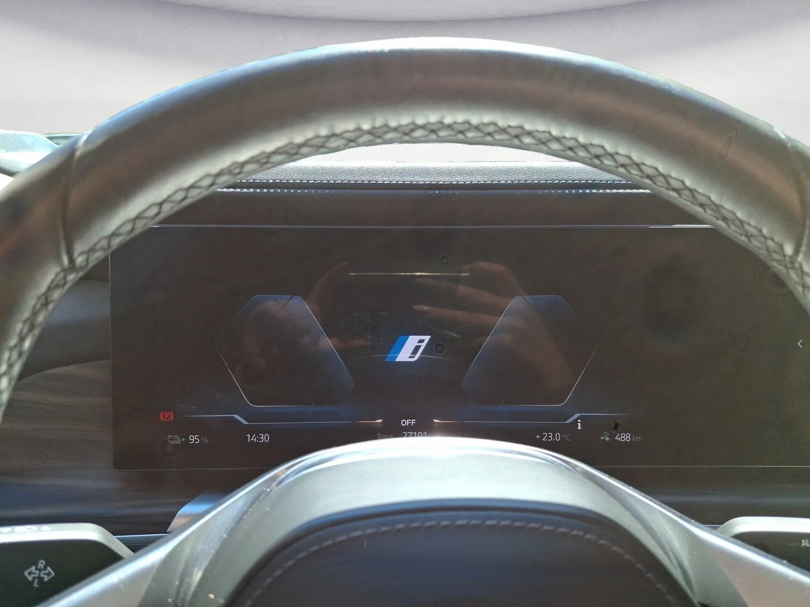 BMW i7 eDRIVE/50/PANO/360/ACC/VENT/RWD/896z, снимка 10 - Автомобили и джипове - 56193254