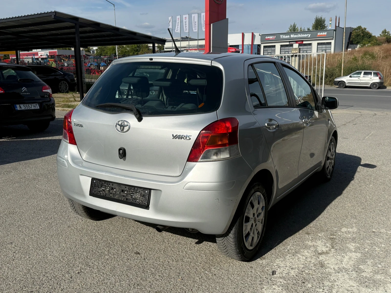 Toyota Yaris, снимка 3 - Автомобили и джипове - 56231985