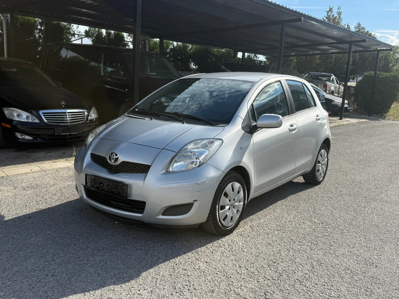 Toyota Yaris, снимка 2 - Автомобили и джипове - 56231985