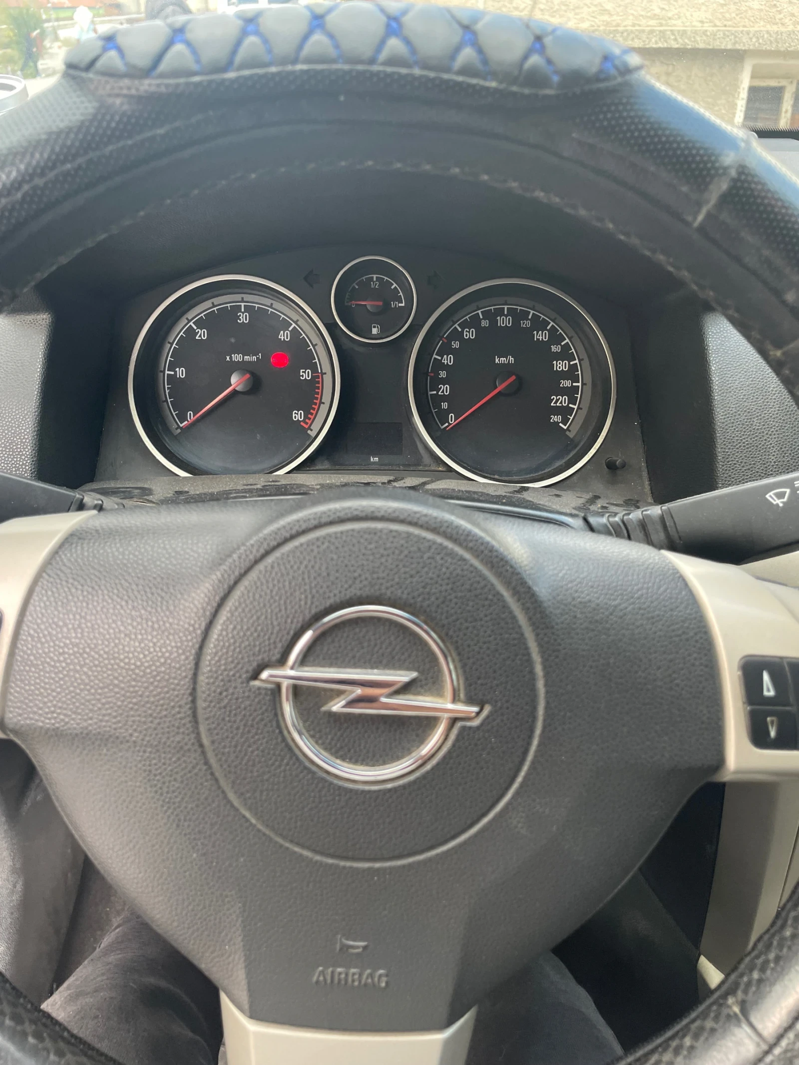Opel Astra, снимка 9 - Автомобили и джипове - 56645906