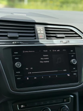 VW Tiguan 2.0 TDI LED/ DIGITAL COCKPIT / DISTRONIC, снимка 11