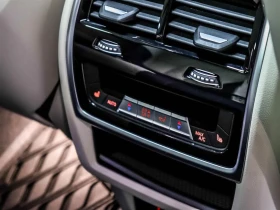 BMW X7 40i* M SPORT* INDIVIDUAL* SOFT CLOSE* КРАЙНА ЦЕНА, снимка 17
