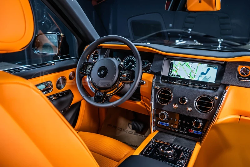 Rolls-Royce Cullinan Mandarin Interior Лизинг* , снимка 10 - Автомобили и джипове - 48521146