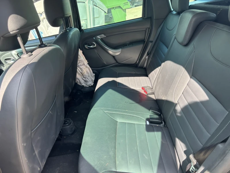 Dacia Duster 1.2 TCe, H5F 404 / 408, снимка 7 - Автомобили и джипове - 50414579