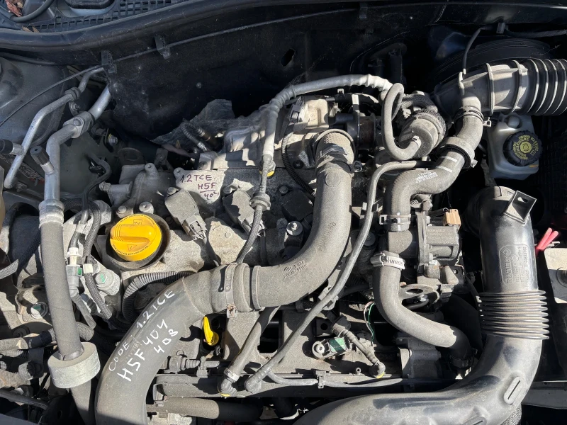 Dacia Duster 1.2 TCe, H5F 404 / 408, снимка 8 - Автомобили и джипове - 50414579