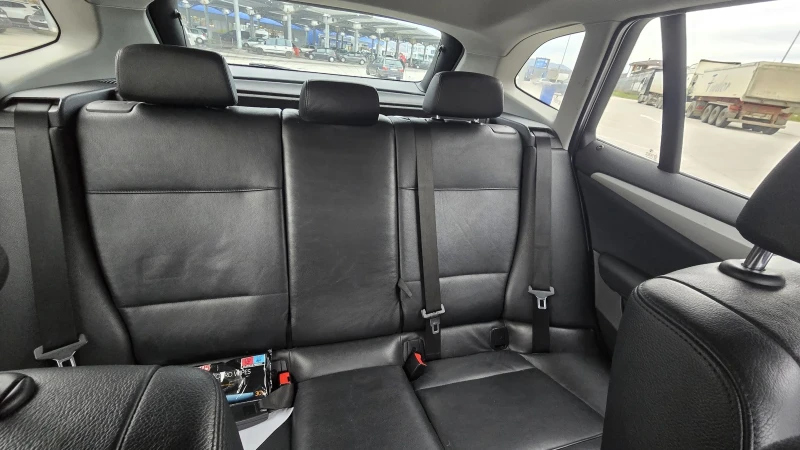 BMW X1 2.3D xDrive, снимка 11 - Автомобили и джипове - 53044863