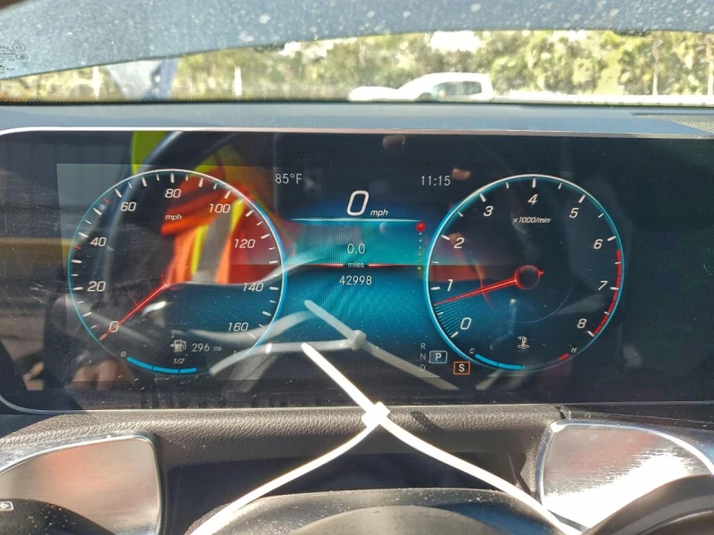 Mercedes-Benz GLB 250* AMG PKG* ПАНОРАМА* NAPPA КОЖА* ACTIVE SUSP* , снимка 9 - Автомобили и джипове - 53156213