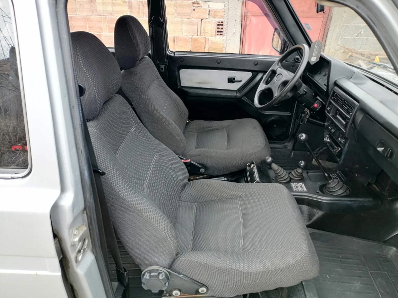 Lada Niva 1.7, снимка 6 - Автомобили и джипове - 53282927