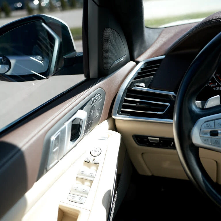 BMW X7 XDRIVE* 40i* ДИГИТАЛНО* ТАБЛО* 360КАМЕРА* ПОДГРЕВ* - изображение 7