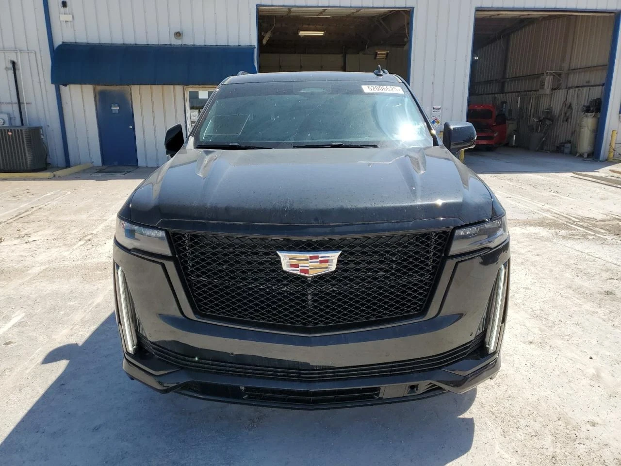 Cadillac Escalade  - изображение 5