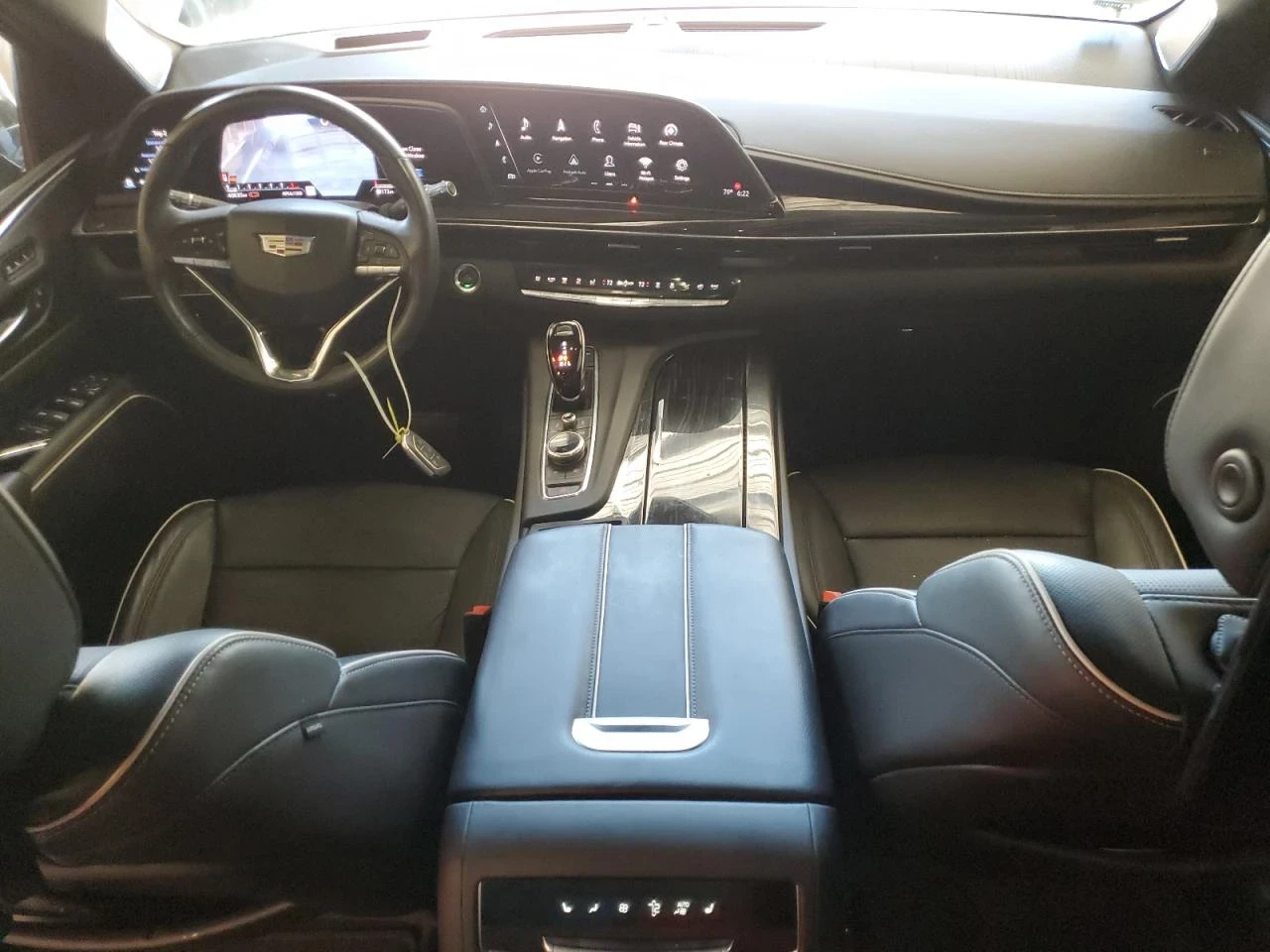 Cadillac Escalade  - изображение 8