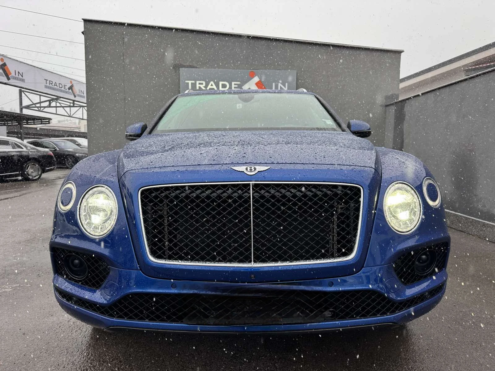 Bentley Bentayga 4.0L V8 - изображение 2