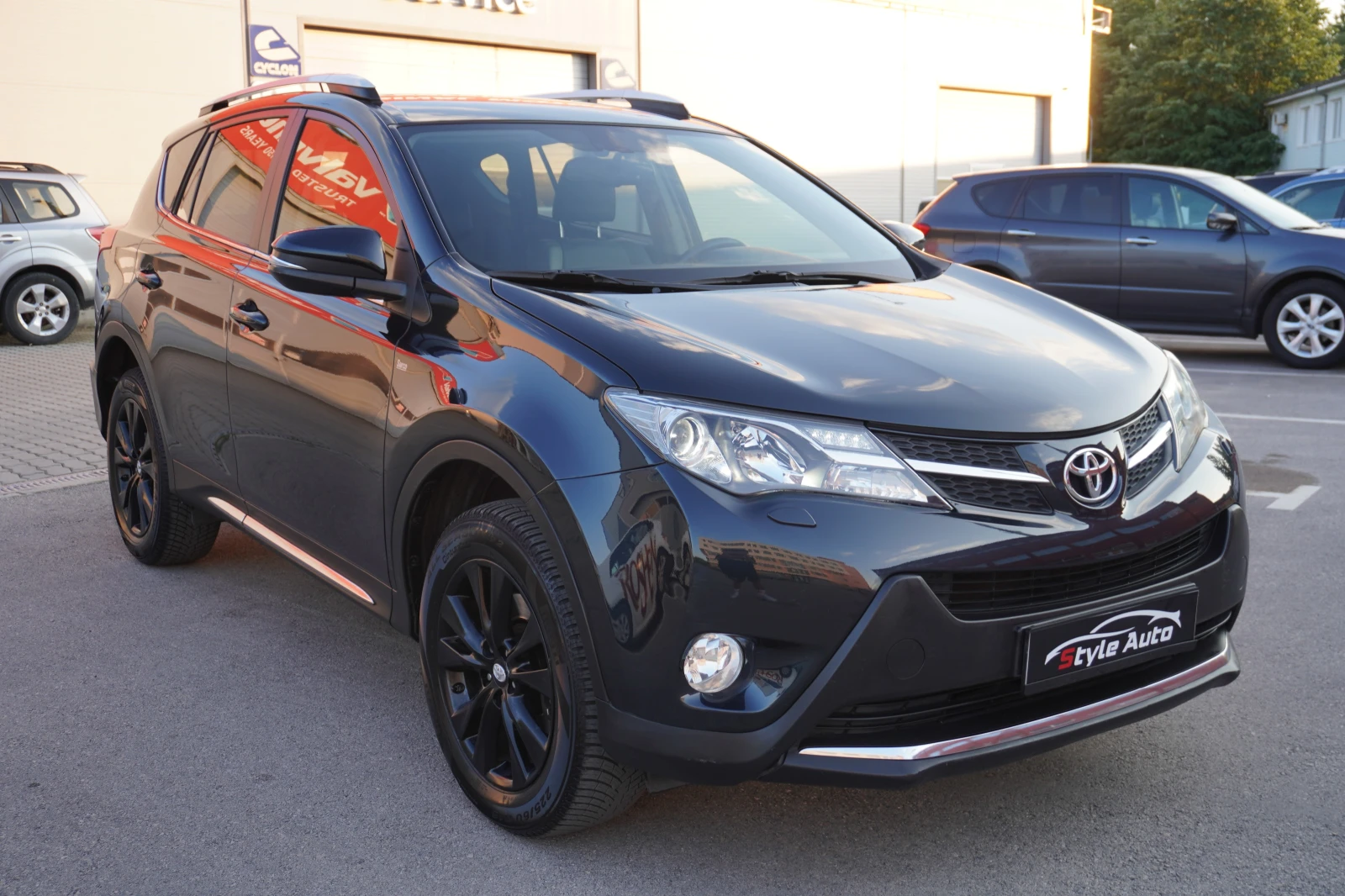 Toyota Rav4 2.2D4D LOUNGE, 4X4, АВТОМАТ, КОЖА, ЕЛ, НАВИ/FULL!! - изображение 7