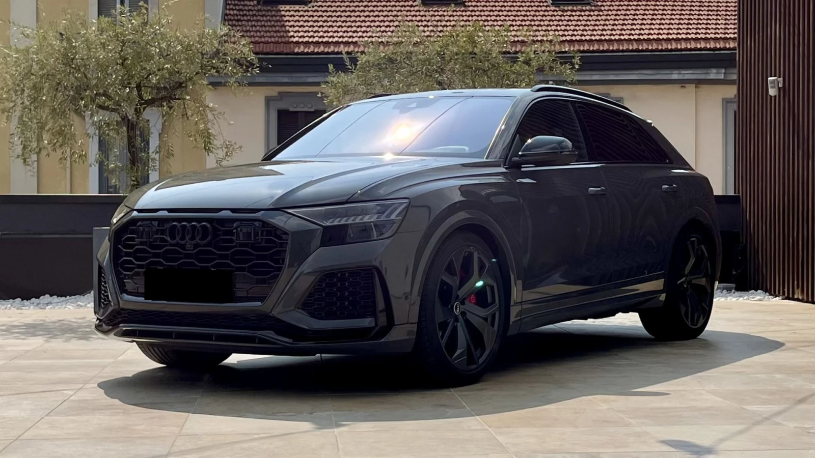 Audi RSQ8 4.0 Quattro Mhev - изображение 2