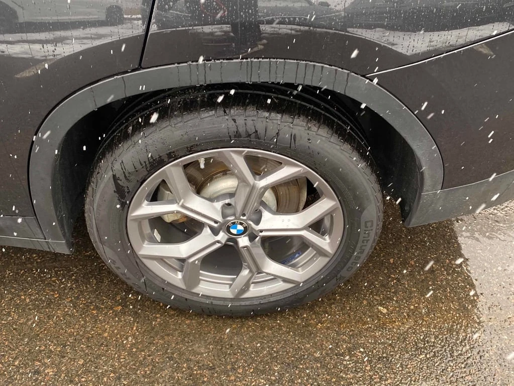 BMW X3 * xDrive30i * CARFAX *    | Mobile.bg   14