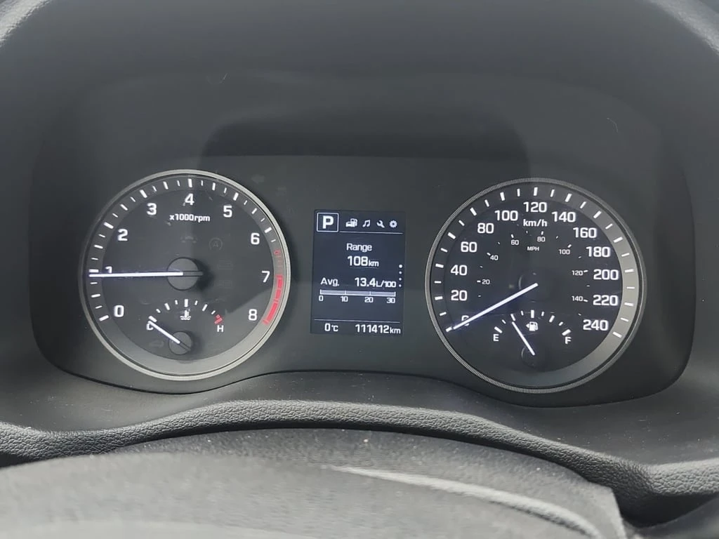 Hyundai Tucson * SE * CARFAX * ��� ������������ ������ | Mobile.bg � ����������� 9