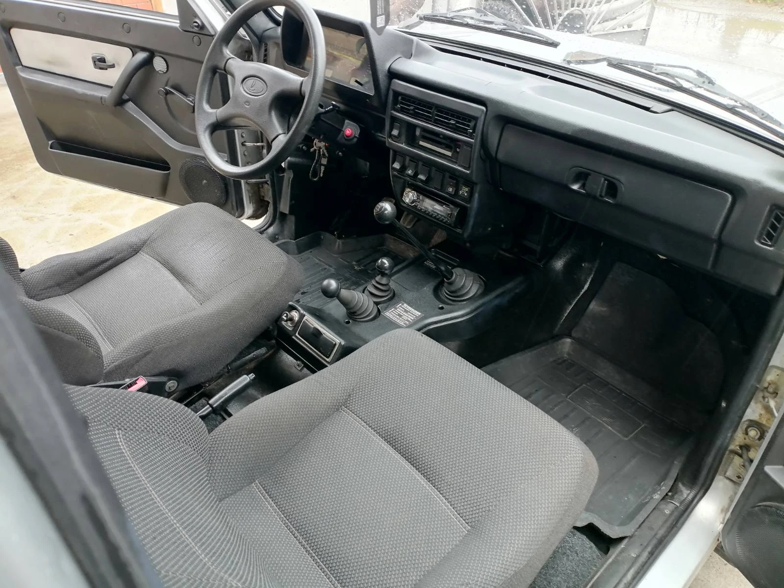 Lada Niva 1.7 - изображение 10