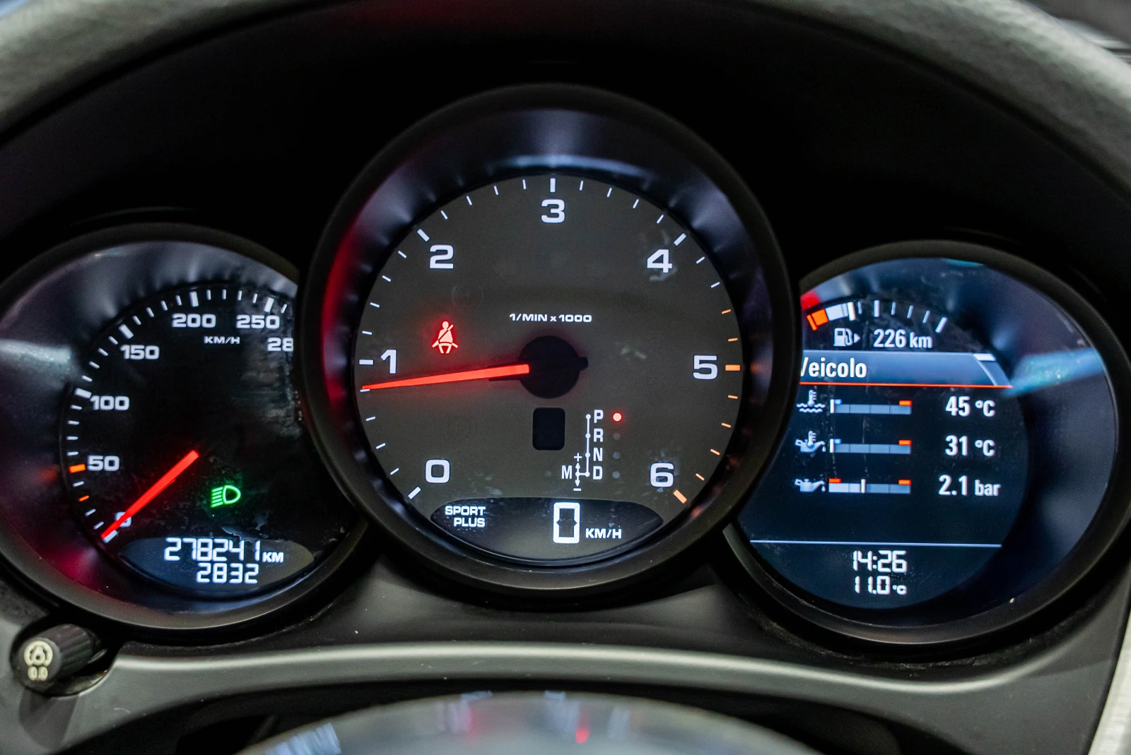 Porsche Macan S Diesel, снимка 14 - Автомобили и джипове - 53733610