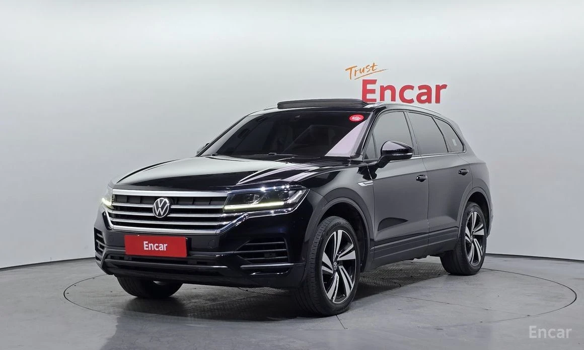 VW Touareg PREMIUM* 3.0TDI* ДИГ* ТАБЛО* ПАНО* КАМЕРИ* 360* 