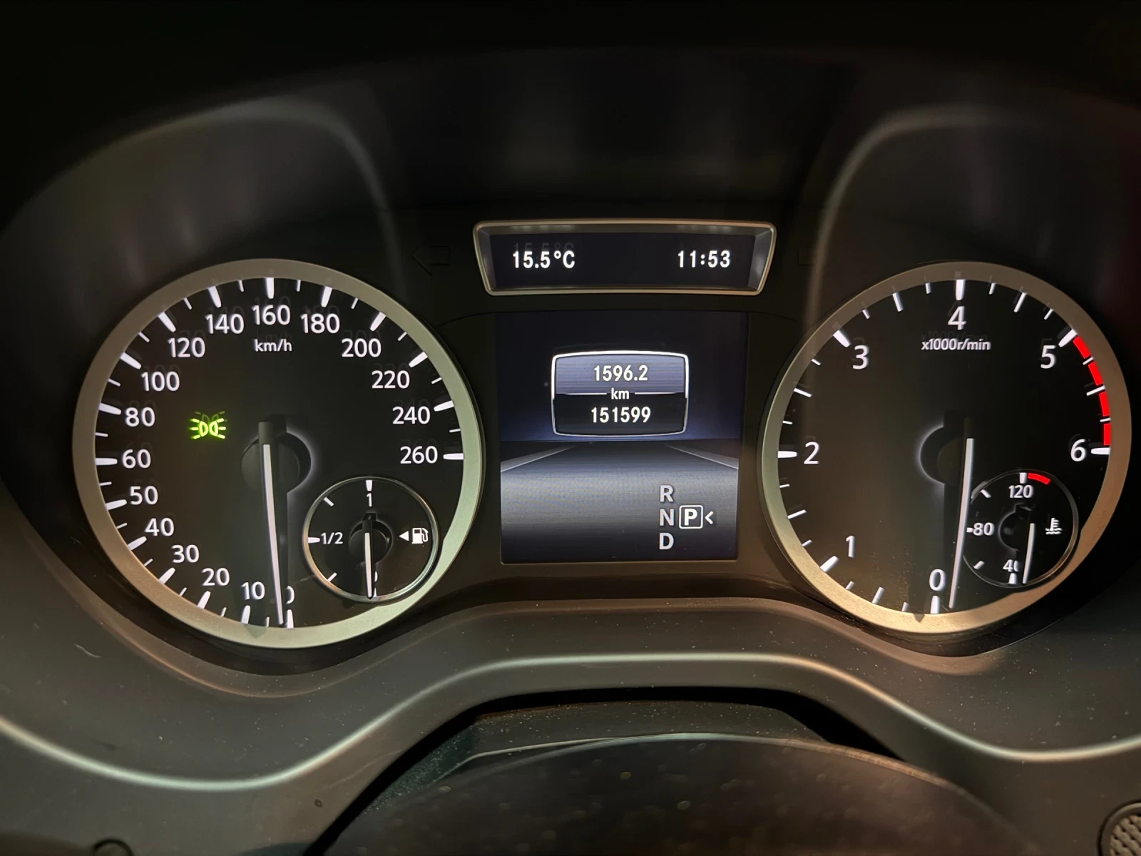 Infiniti QX30 2.2d 170к.с. PREMIUM TECH AND FULL Service history, снимка 13 - Автомобили и джипове - 54137405