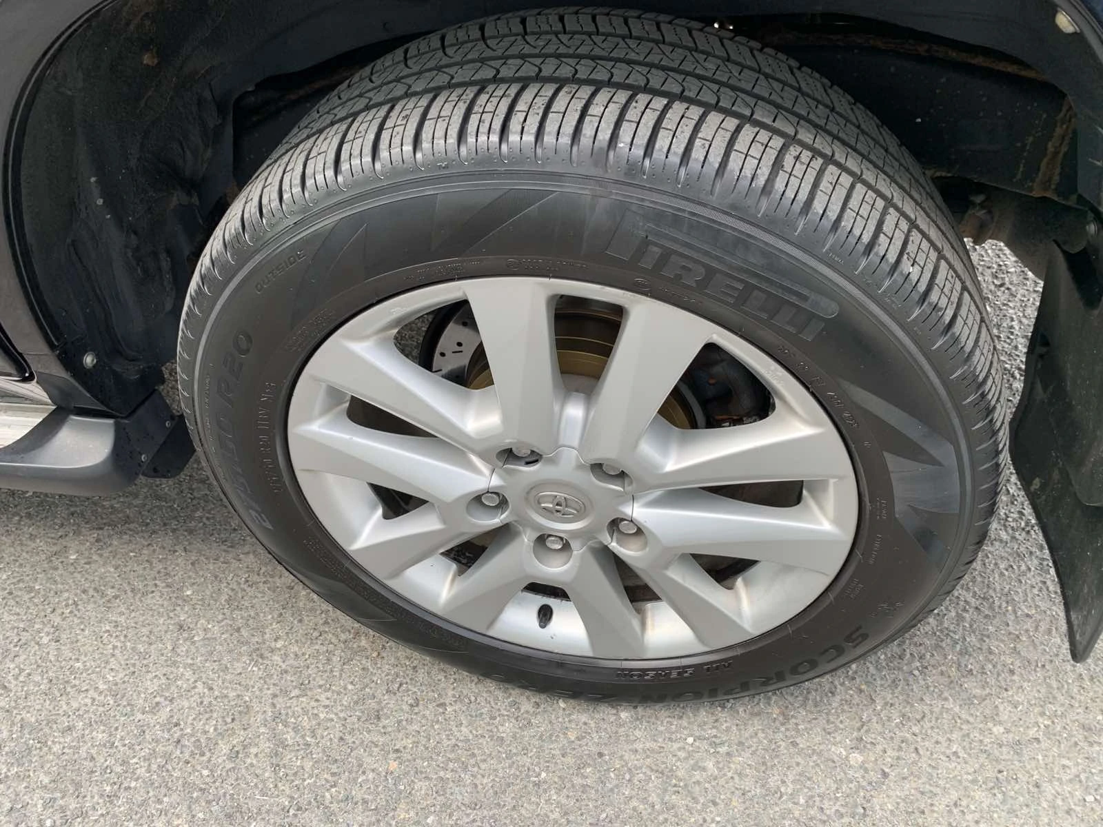 Toyota Land cruiser 200 4.5D-4D V8 Luxury, снимка 15 - Автомобили и джипове - 54225421