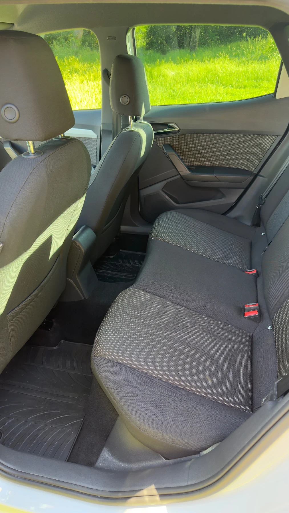 Seat Arona Xcellence 1.0 TSI 115к.с. 85kW, снимка 8 - Автомобили и джипове - 54723479