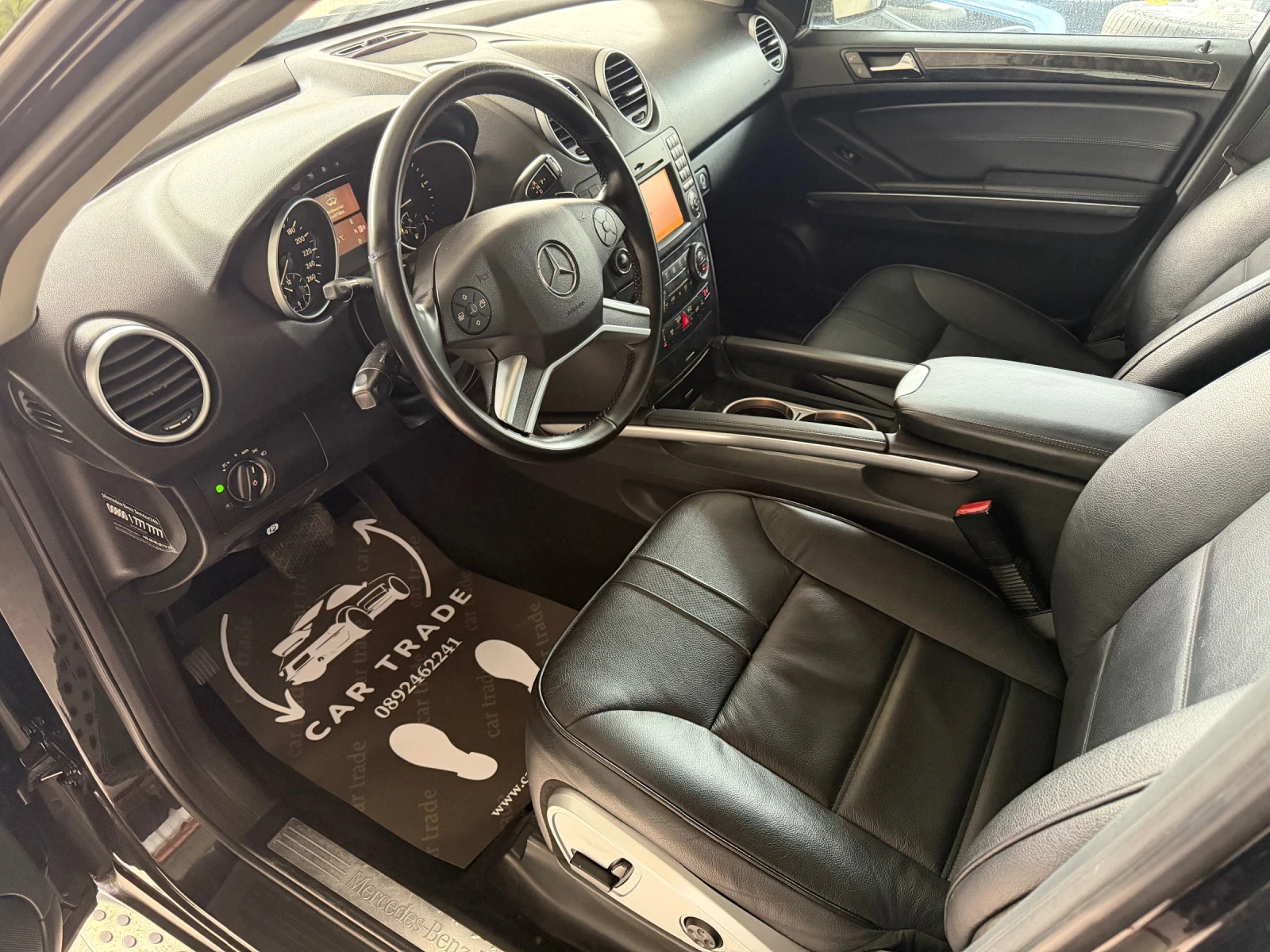 Mercedes-Benz ML 350 FACELIFT/СТЕПЕНКИ/4xПодгреви/Ел.Багажник/НОВИ ГУМИ, снимка 9 - Автомобили и джипове - 54821305