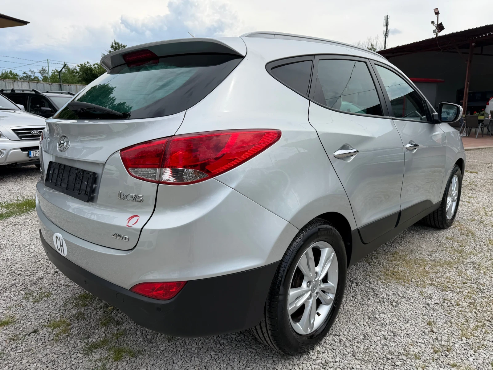 Hyundai IX35 2.0* 4x4* АВТОМАТИК* КОЖА* , снимка 5 - Автомобили и джипове - 54945023