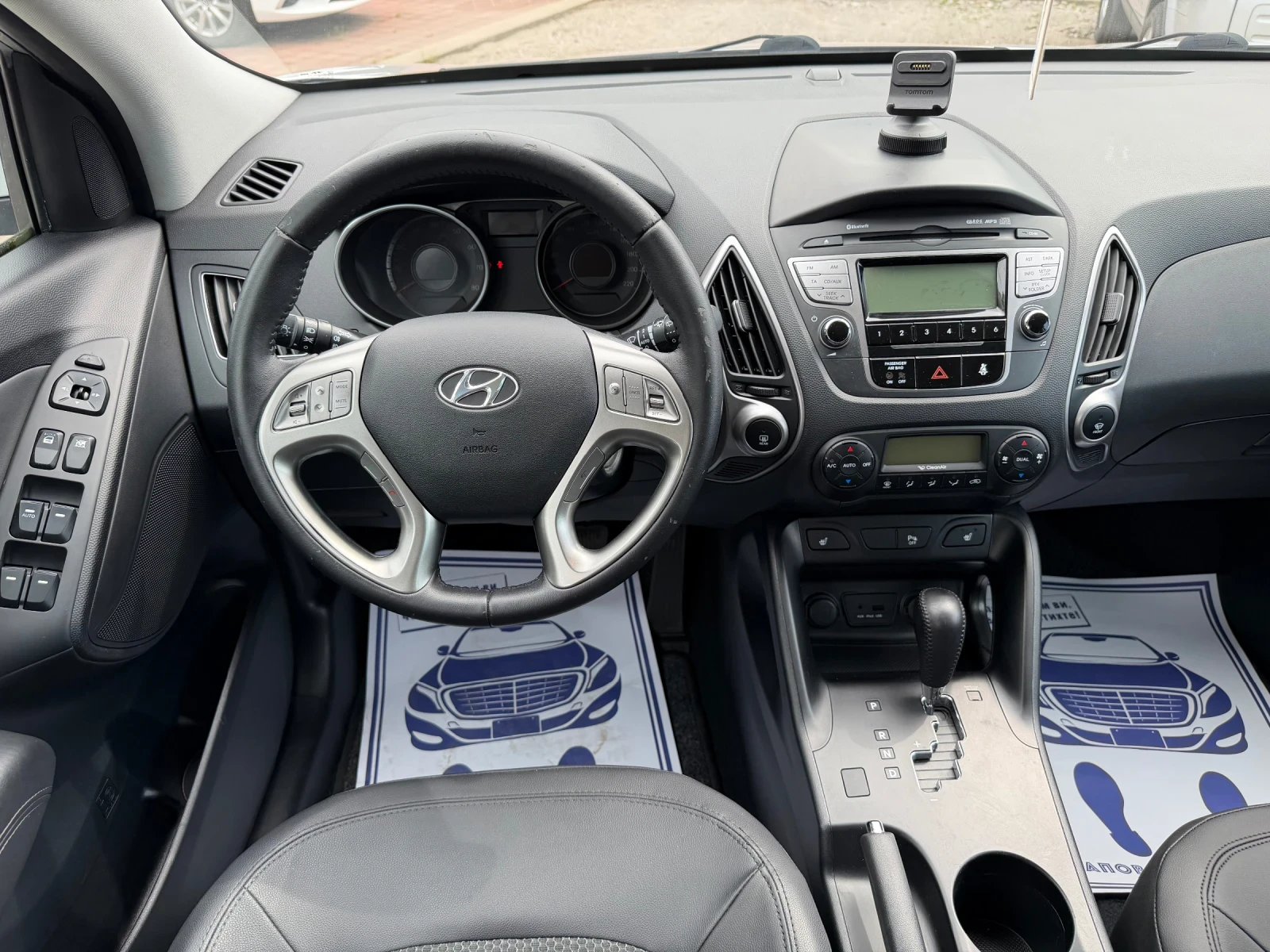 Hyundai IX35 2.0* 4x4* АВТОМАТИК* КОЖА* , снимка 11 - Автомобили и джипове - 54945023