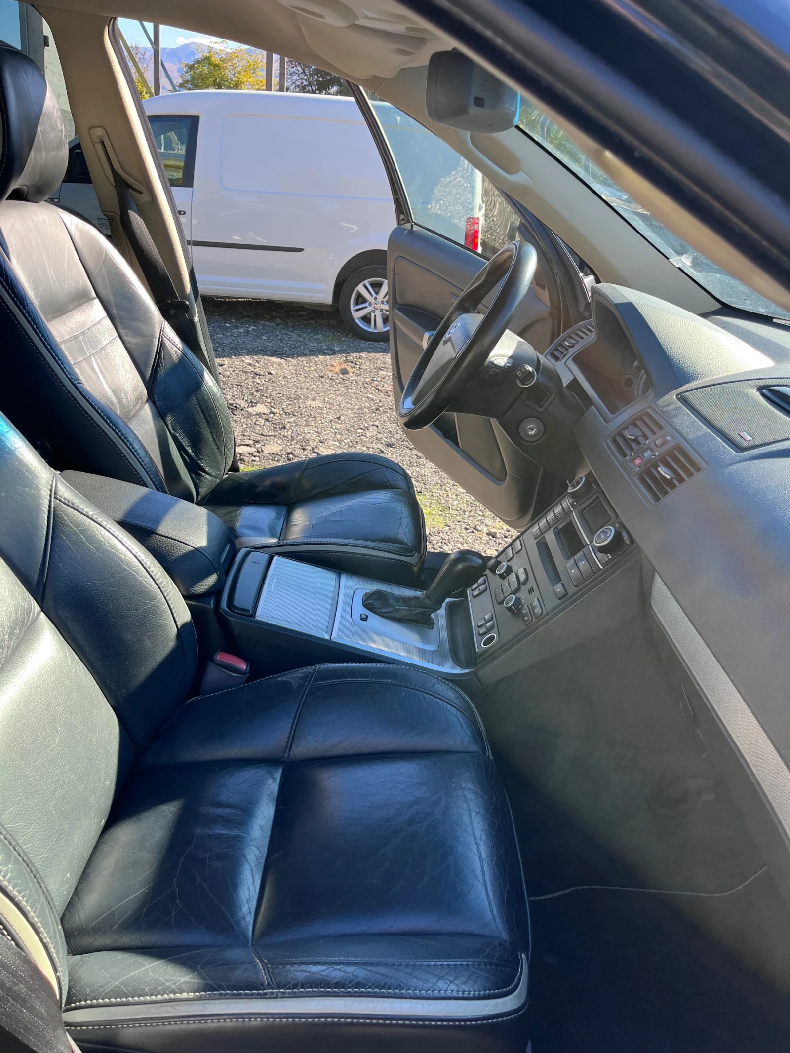 Volvo Xc90 3.2 238hp R Design, снимка 10 - Автомобили и джипове - 55156671