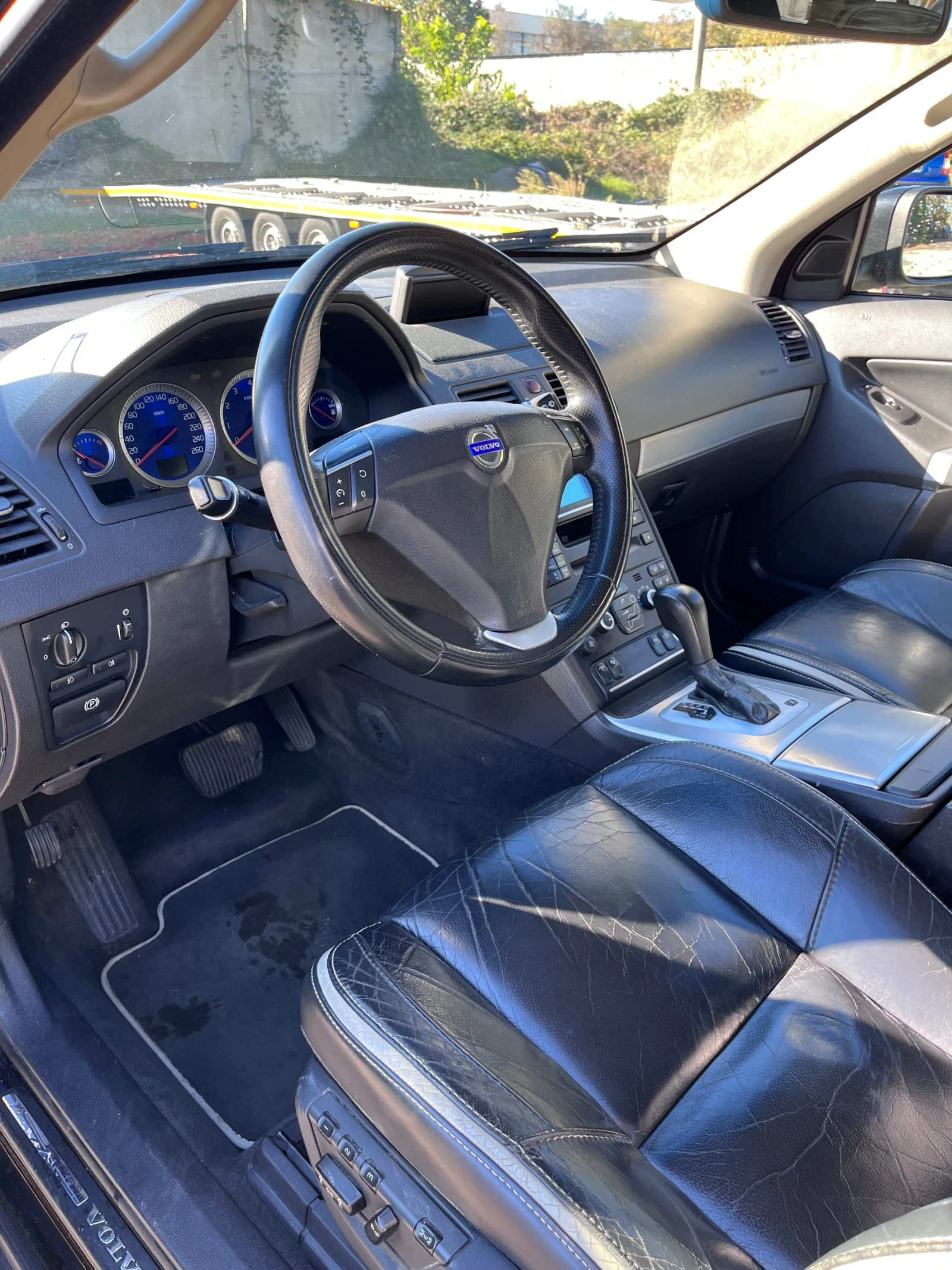 Volvo Xc90 3.2 238hp R Design, снимка 9 - Автомобили и джипове - 55156671