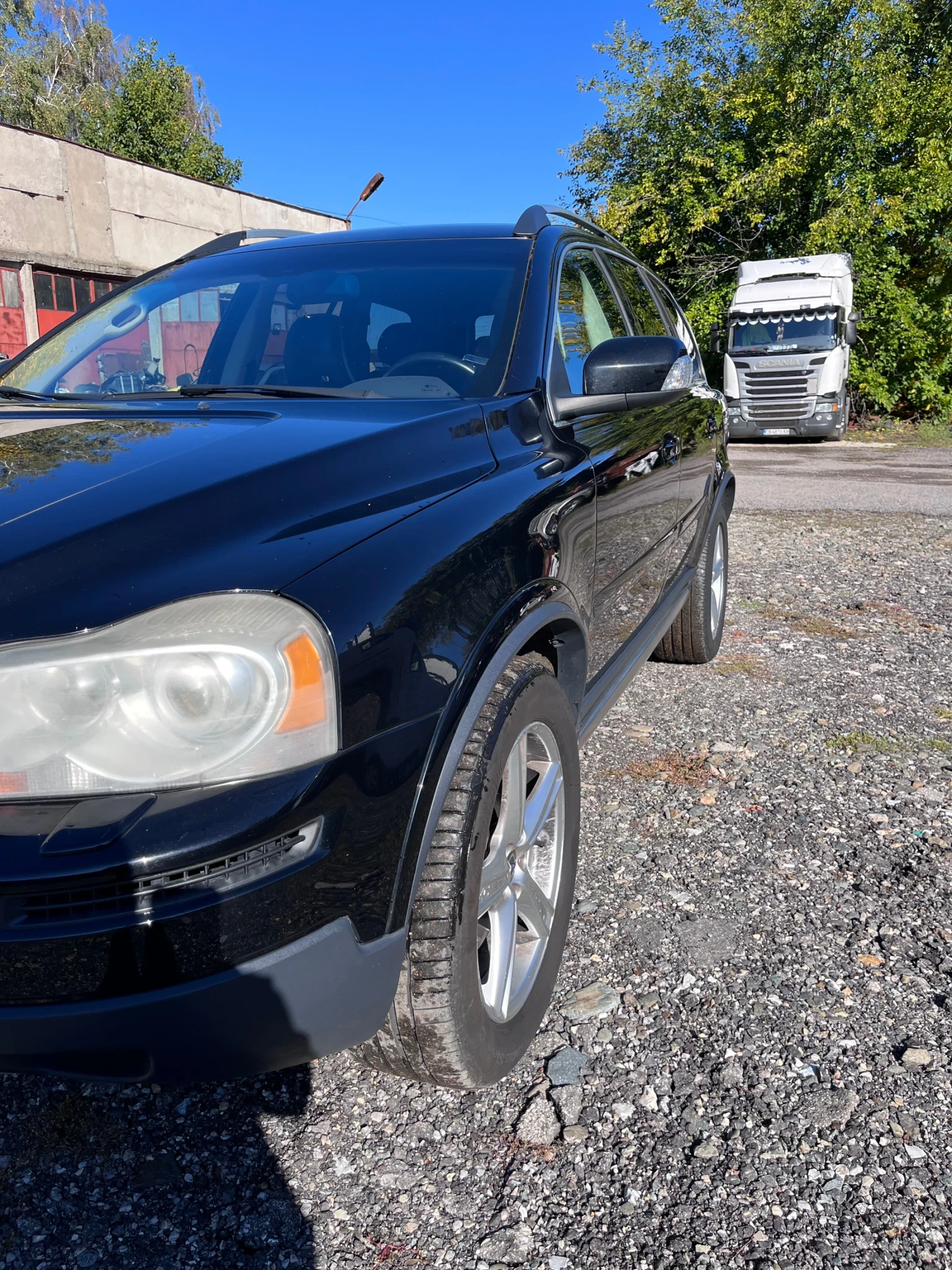 Volvo Xc90 3.2 238hp R Design, снимка 2 - Автомобили и джипове - 55156671