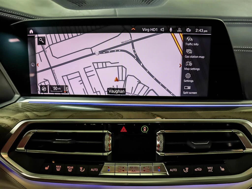 BMW X7 40i* M SPORT* INDIVIDUAL* SOFT CLOSE* КРАЙНА ЦЕНА, снимка 12 - Автомобили и джипове - 55587588