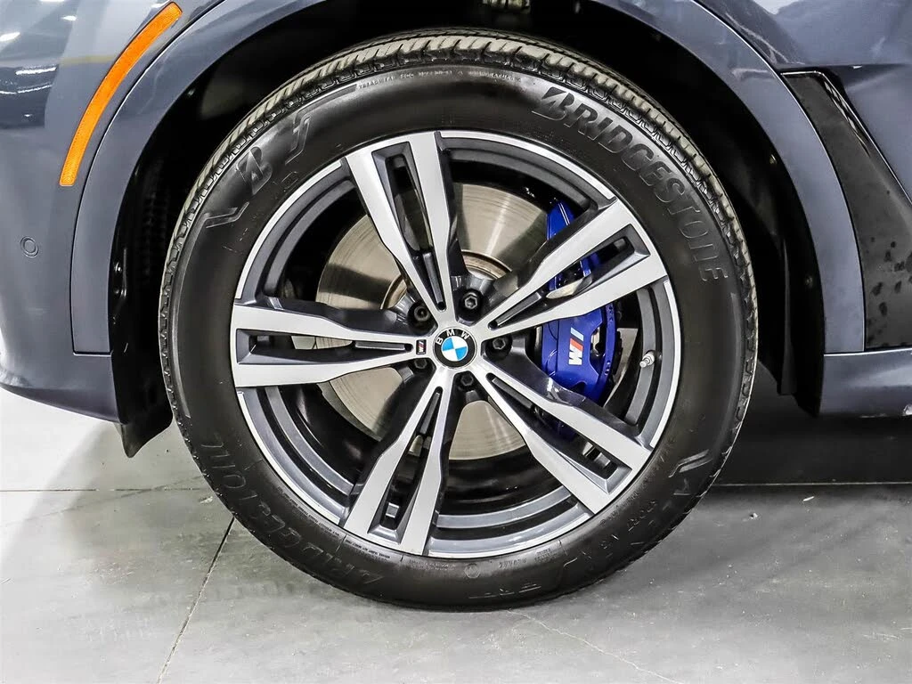 BMW X7 40i* M SPORT* INDIVIDUAL* SOFT CLOSE* КРАЙНА ЦЕНА, снимка 6 - Автомобили и джипове - 55587588