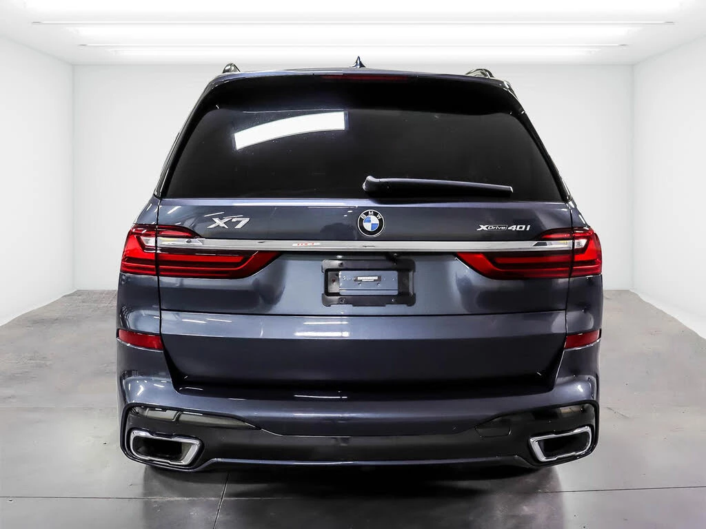 BMW X7 40i* M SPORT* INDIVIDUAL* SOFT CLOSE* КРАЙНА ЦЕНА, снимка 4 - Автомобили и джипове - 55587588