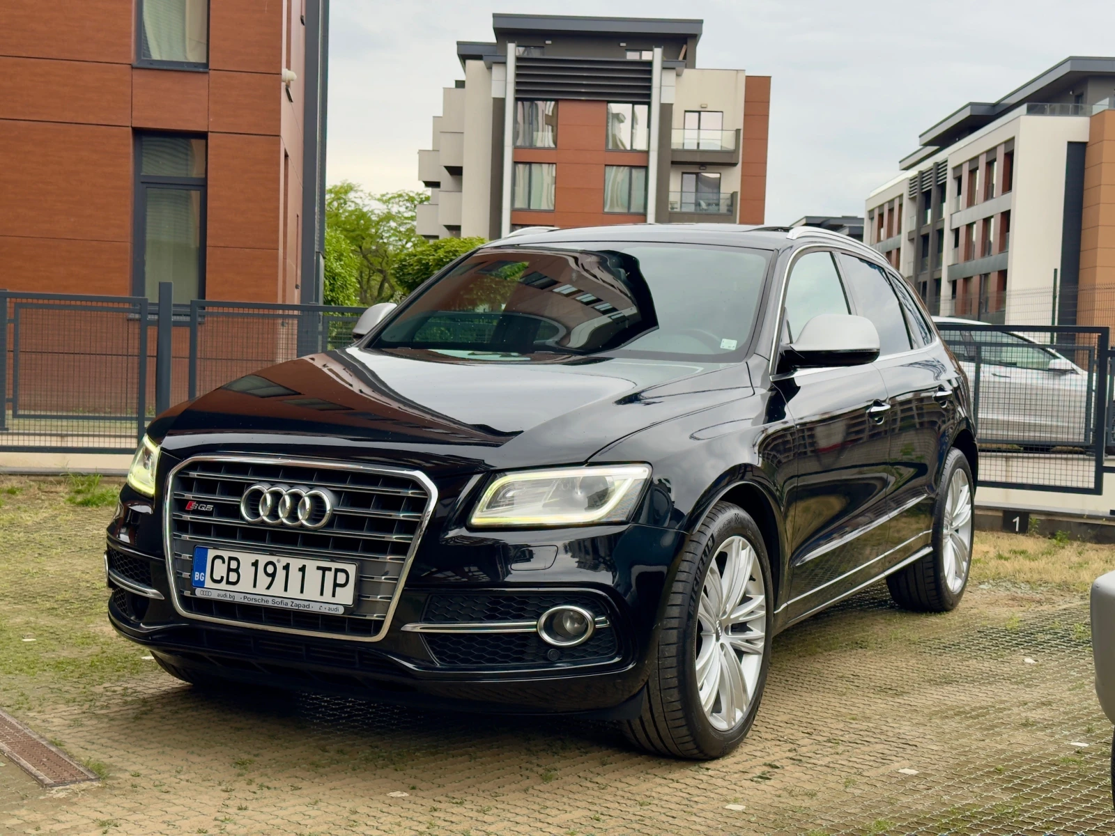 Audi SQ5 TDI Black Chrome, снимка 7 - Автомобили и джипове - 55596442