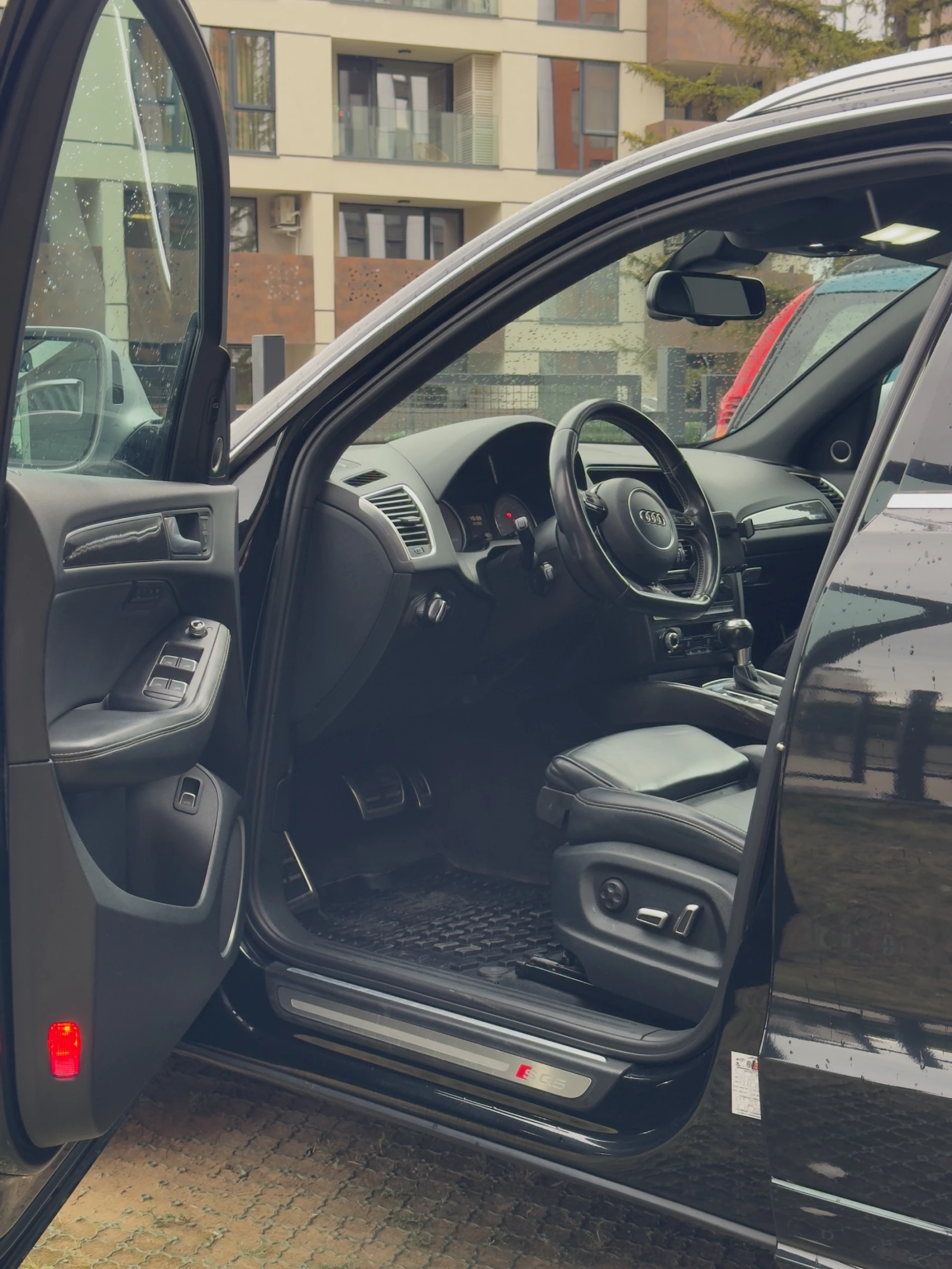 Audi SQ5 TDI Black Chrome, снимка 10 - Автомобили и джипове - 55596442