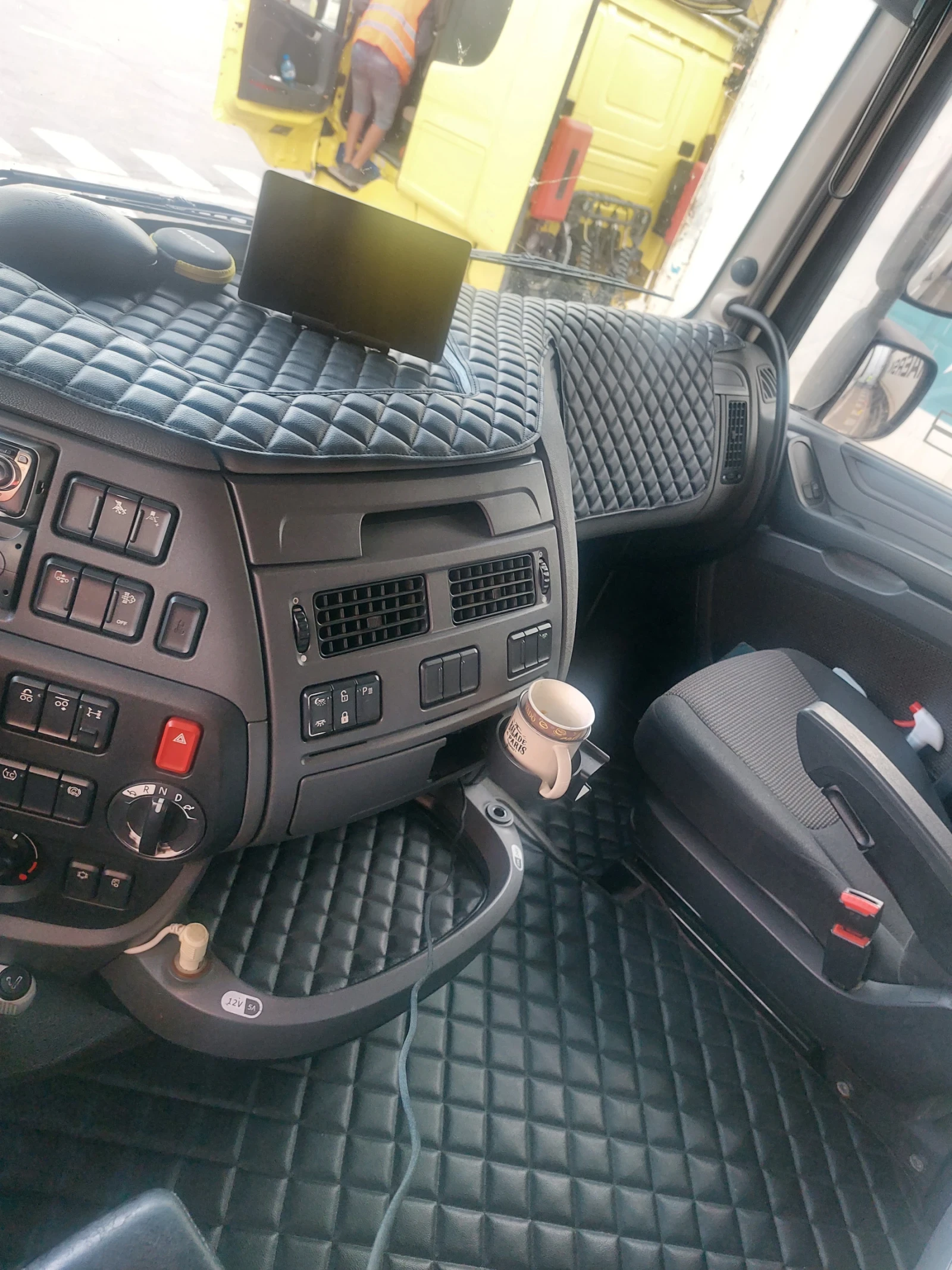 Daf XF DAF XF 106. 460, снимка 9 - Камиони - 56726892