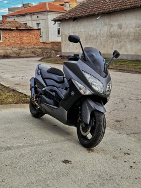     Yamaha T-max 500