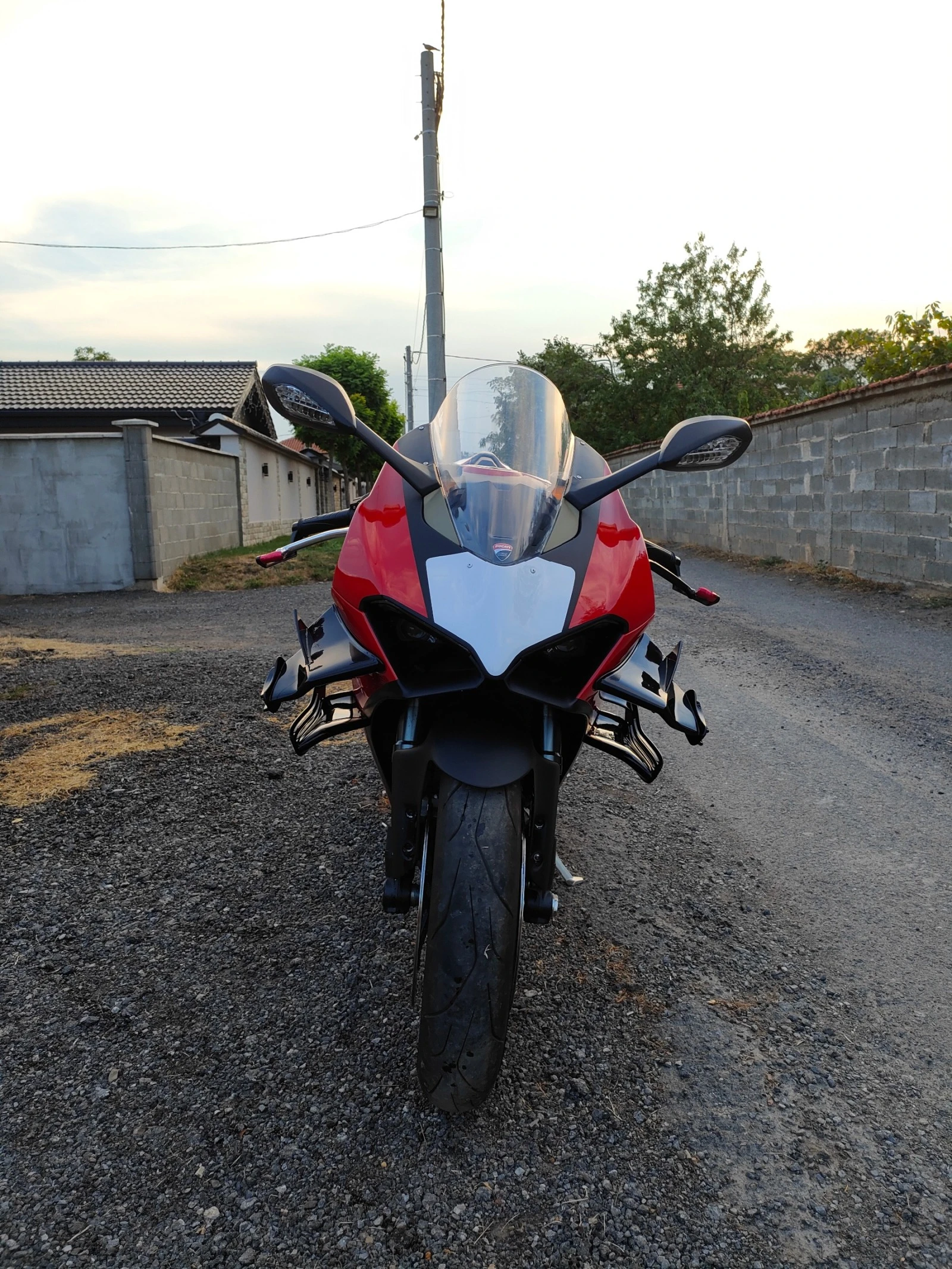 Ducati Panigale | Mobile.bg   12