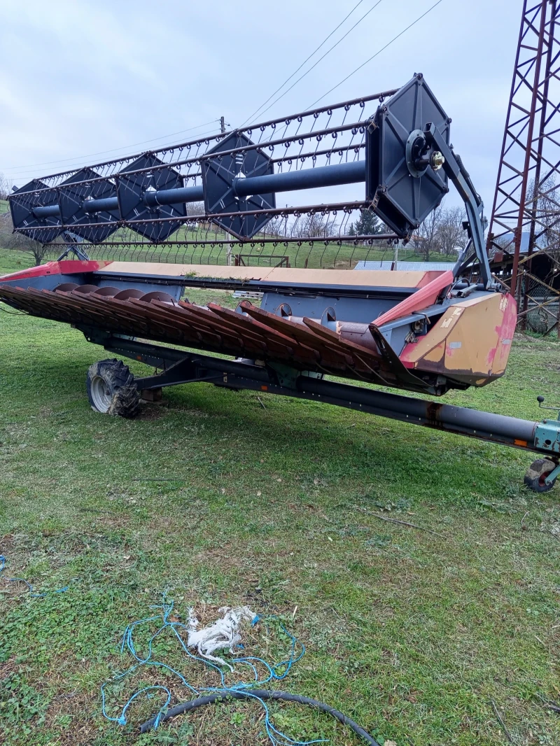 Комбайн Massey Ferguson 8780, снимка 4 - Селскостопанска техника - 53107059