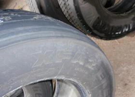 Гуми, снимка 7