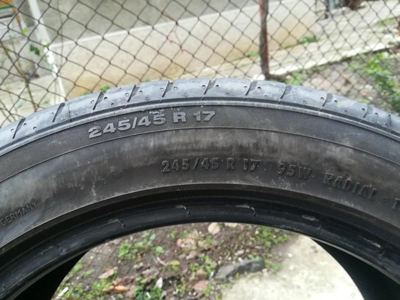 Гуми Летни 245/45R17, снимка 4 - Гуми и джанти - 20441776