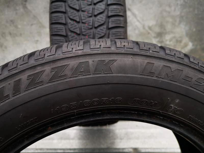 Гуми Зимни 195/60R16, снимка 5 - Гуми и джанти - 27098388