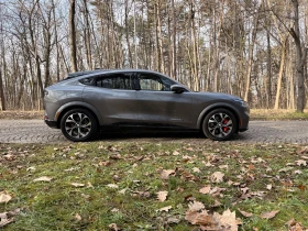 Ford Mustang Mach-E 351 AWD, снимка 5