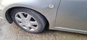 Toyota Avensis бензин/газ, снимка 7