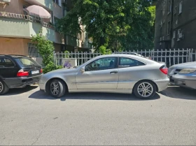 Mercedes-Benz C 200, снимка 3