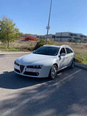 Alfa Romeo 159, снимка 1