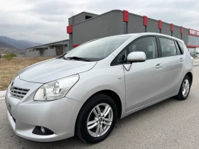  Toyota Corolla verso